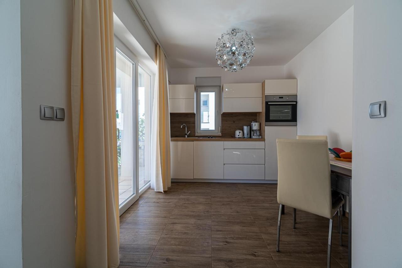 Villa Kata Ražanj Exteriör bild
