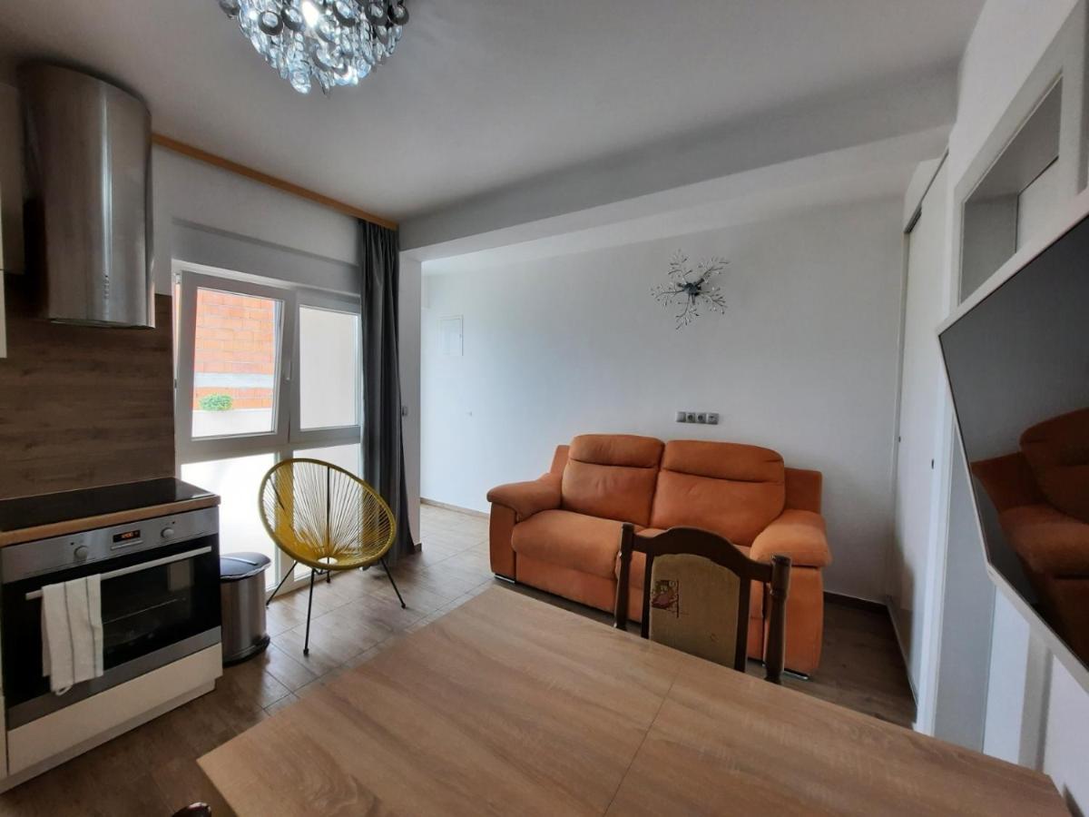 Villa Kata Ražanj Exteriör bild