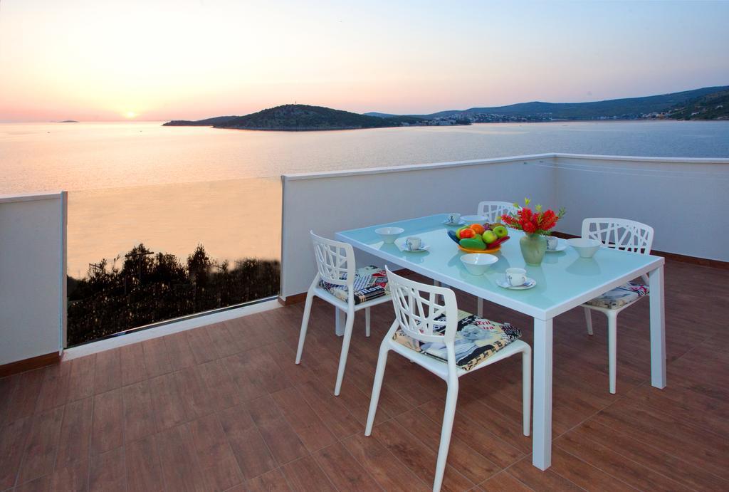 Villa Kata Ražanj Exteriör bild