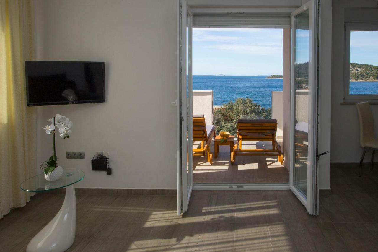 Villa Kata Ražanj Exteriör bild